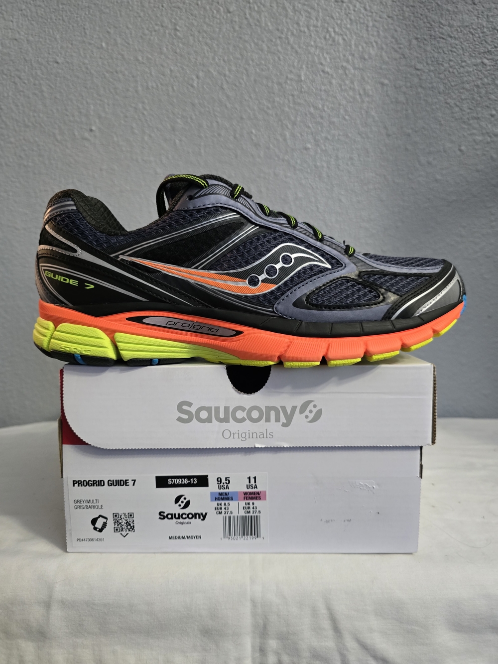 Saucony Guide 7 Running Shoe - Grey with Orange & Yellow